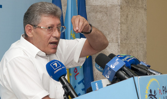 Ghimpu, susţine că după ce Marian Lupu a fost demis din funcţia de preşedinte al Legislativului, PLDM uzurpează puterea în stat.