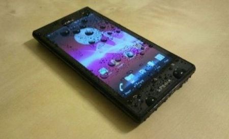Acest pas si-au propus sa il faca si cei de la Sony, cu modelul Xperia Acro S. 