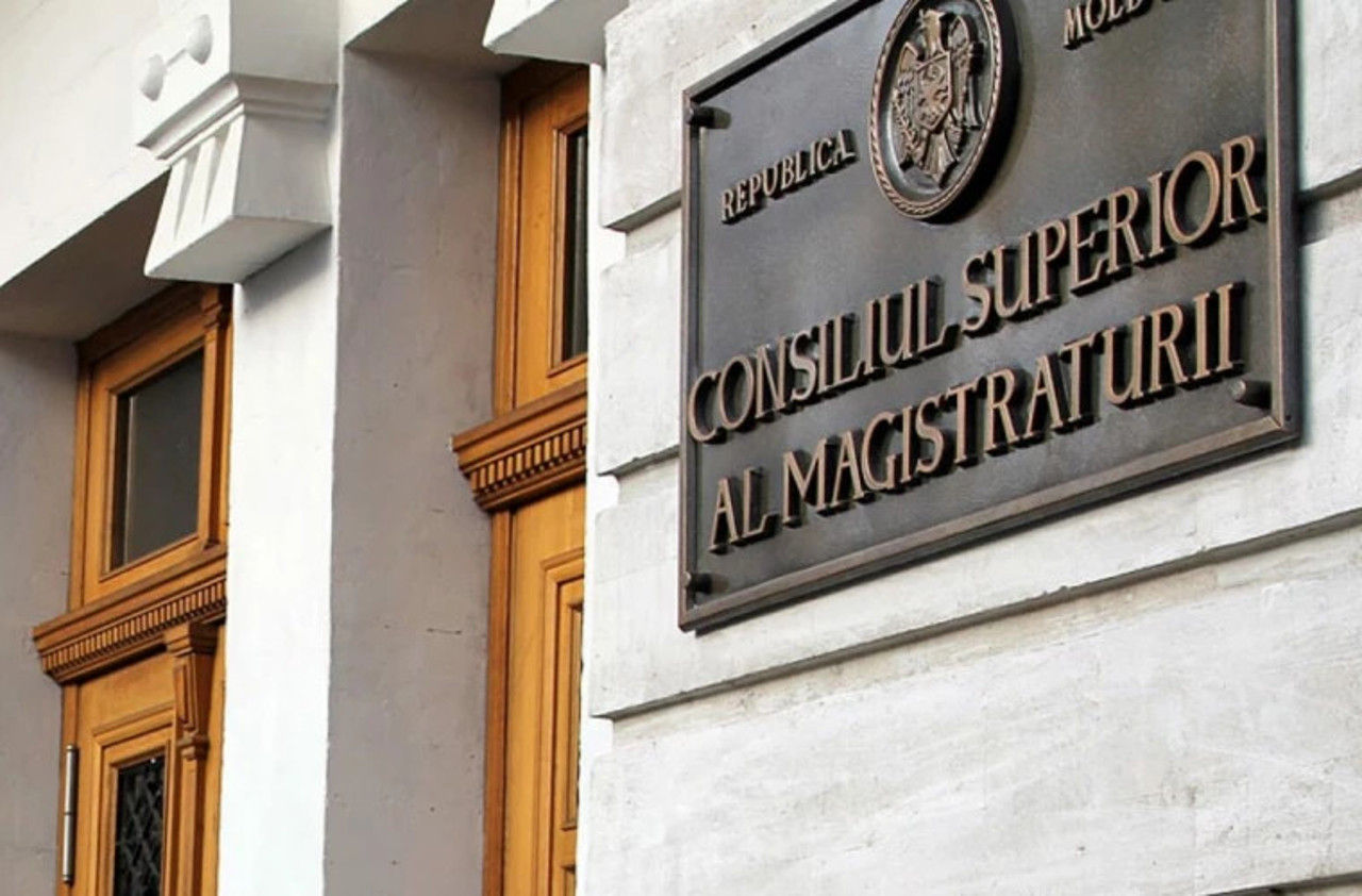 Impactul vettingului asupra Curții Supreme: Șapte judecători la 7.000 de dosare neexaminate.
