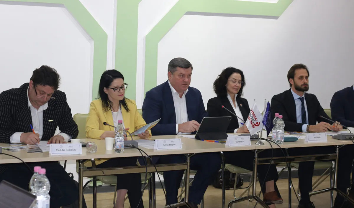 Профсоюзы потребовали защиту от чрезмерной рабочей нагрузки.
