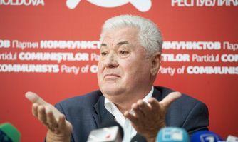 Partidul Comuniştilor este nemulţumit de activitatea a cinci ministere, precum şi de conducerea lor.
