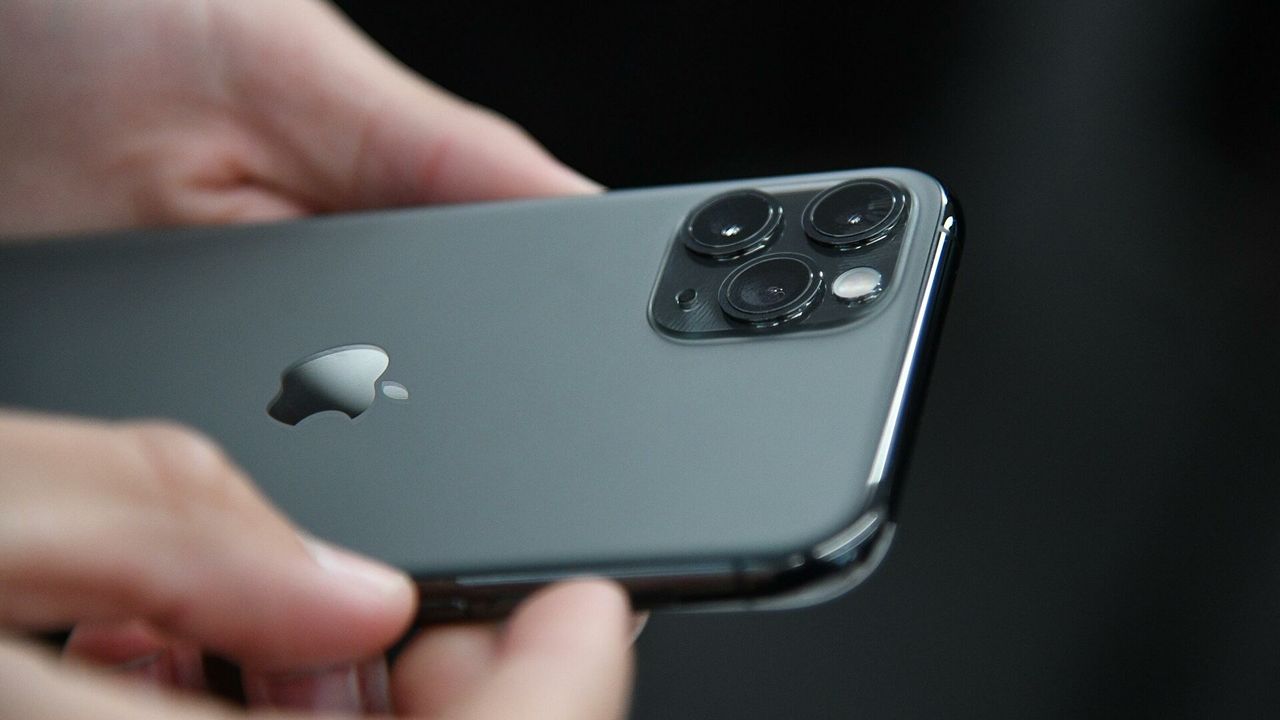 Владельцев iPhone предупредили об экстренном обновлении.