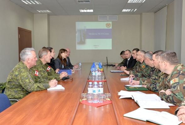 Группа экспертов НАТО посетила с визитом Молдову.