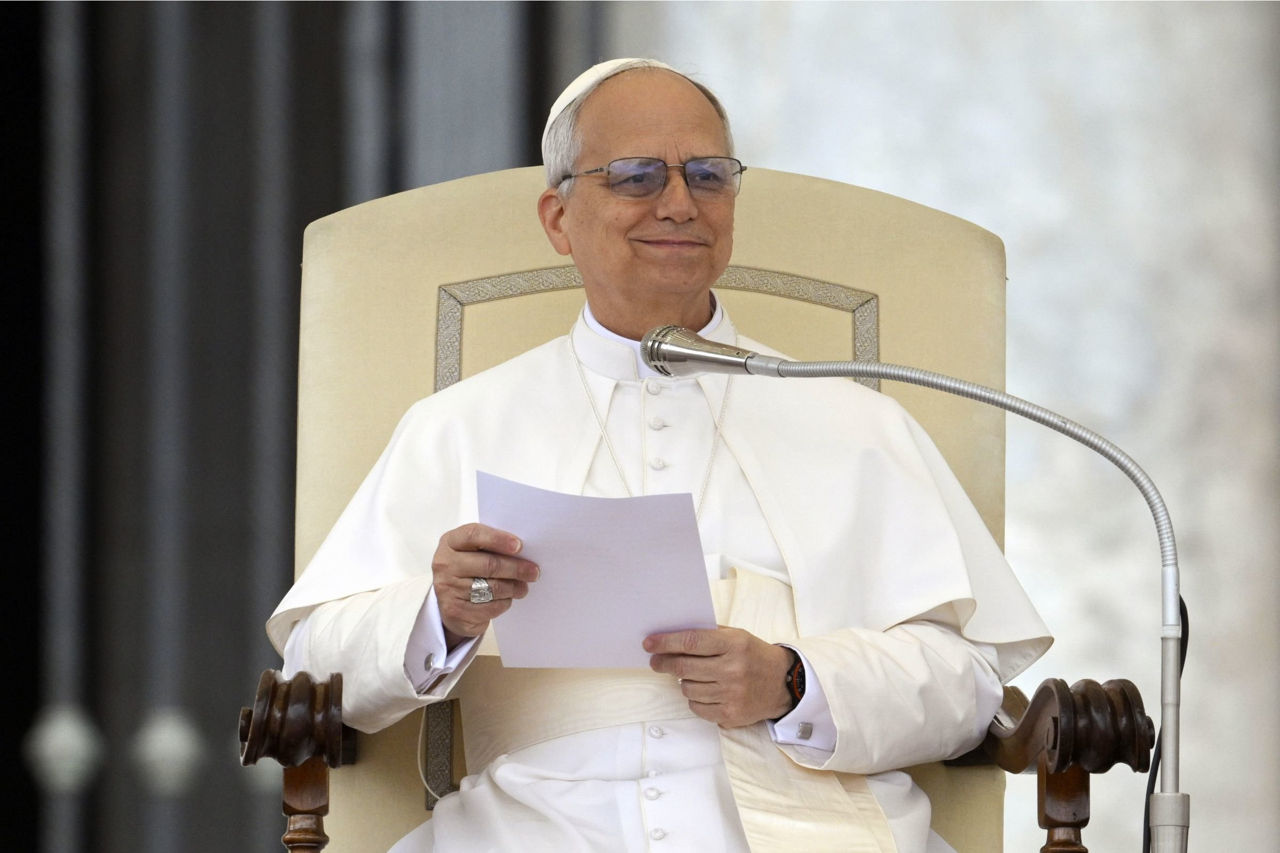 Papa Leon al XIV-lea s-a dovedit a fi o rudă îndepărtată a Madonnei și a Angelinei Jolie.