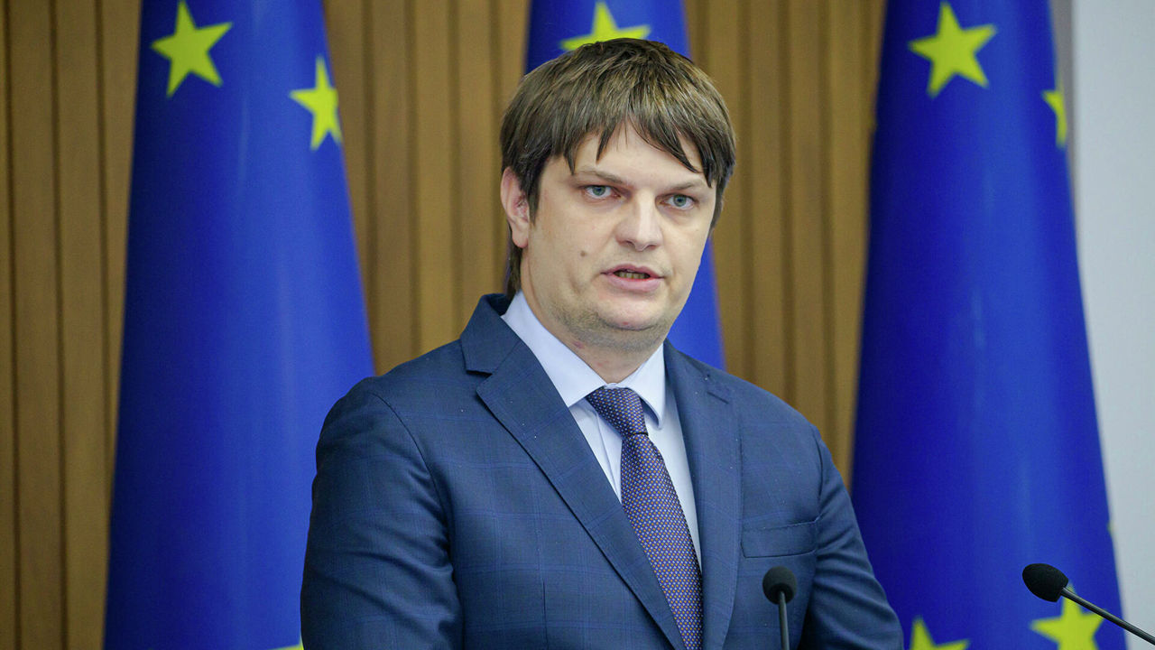 Министр инфраструктуры и регионального развития Андрей Спыну.