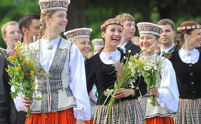 Латвия теряет своих жителей быстрее других государств ЕС.