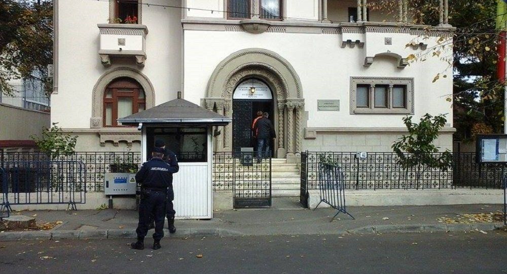 În cadrul scrutinului pentru alegerea preşedintelui Republicii Moldova, până la ora 9:30 în România au votat 374 de cetăţeni moldoveni. Foto: Ilie Catrinoiu
