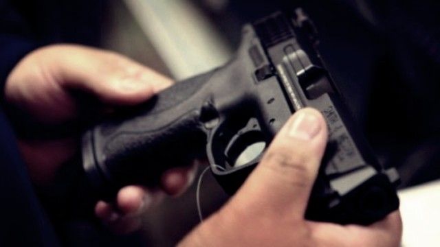 Un copil de 13 ani a fost împuşcat mortal de poliţişti în oraşul Columbus din statul american Ohio. Foto: explozivnews24.ro