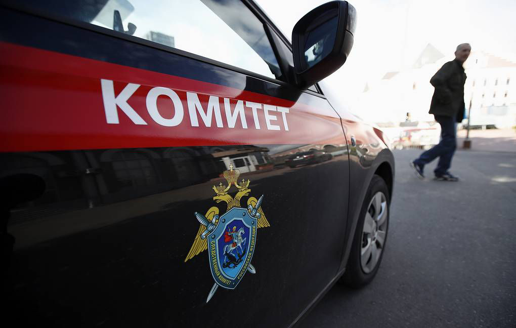 Несколько зданий получили повреждения при обстреле села Головчино в Белгородской области.