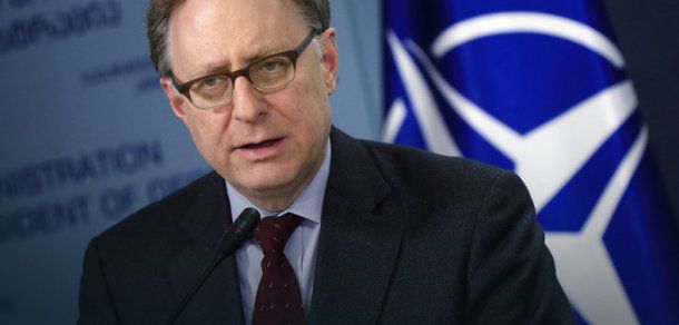 Oficialul NATO a afirmat că a face opoziţie Rusiei înseamnă, în primul rând, a nu îi accepta status quo-ul. Foto: wiadomosci.onet.pl
