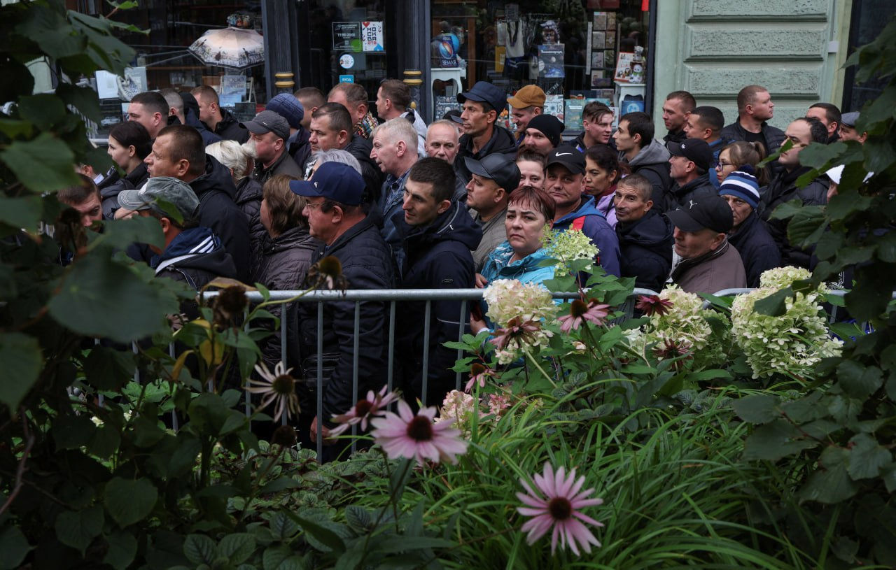 Более 276 тысяч граждан Молдовы проголосовали за рубежом.