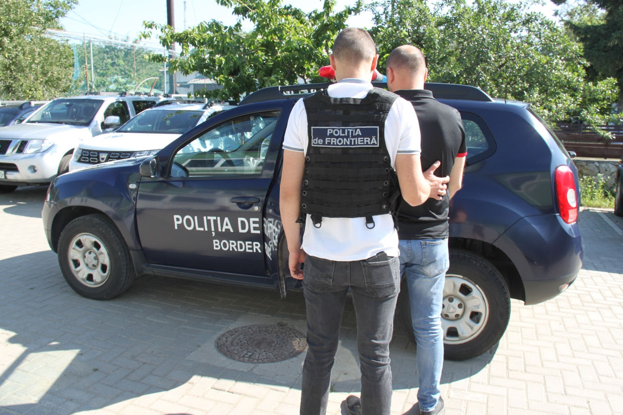Ucrainean căutat de autorităţile din Spania pentru tentativă de omor, prins la vama Otaci.