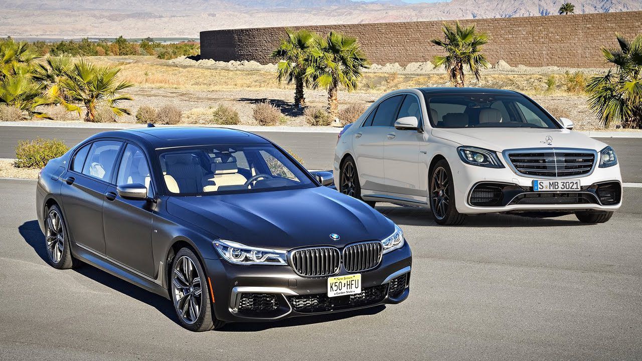«Заряженные» флагманские седаны Mercedes-AMG S63 и BMW M760i сравнили в дрэговой гонке. 