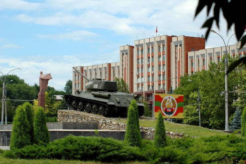 Задолженность по зарплате и отпускным за июнь превышает 21,2 млн руб.