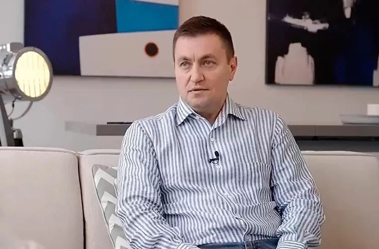 Încă o amânare în procesul de extrădare a lui Platon din Marea Britanie.