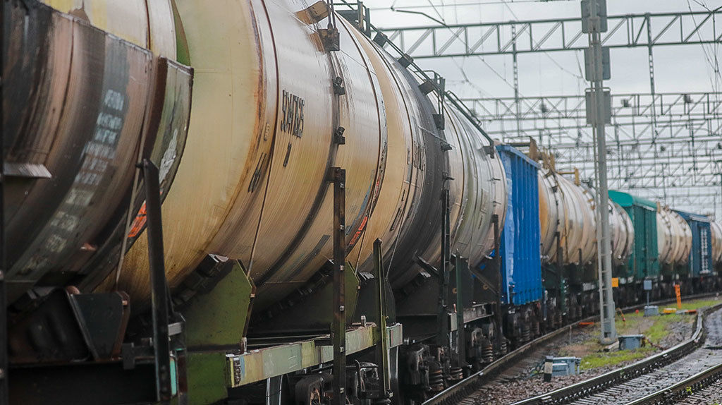 Молдавские нефтяники избежали банкротства благодаря экспорту в Украину.