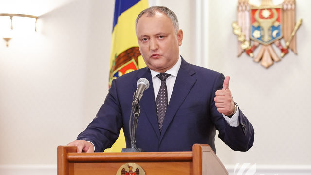 Dodon, convins că poporul ar putea răsturna guvernarea prin violenţă. Foto: radiochisinau.md