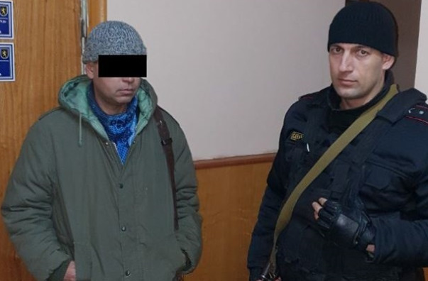 В Бельцах карабинер задержал орудовавшего в транспорте карманника.