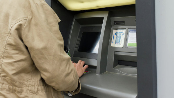 Мошенники из Молдовы украли в Подмосковье с банковских карт 15 миллионов рублей. Фото: news.mail.ru