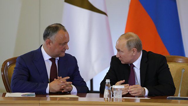 Додон пообещал "не дружить с Западом против России".