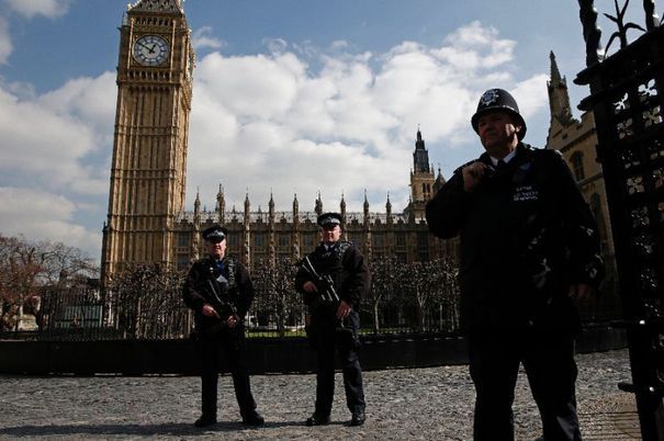 Un student a fost acuzat că a plasat o bombă la metroul din Londra.