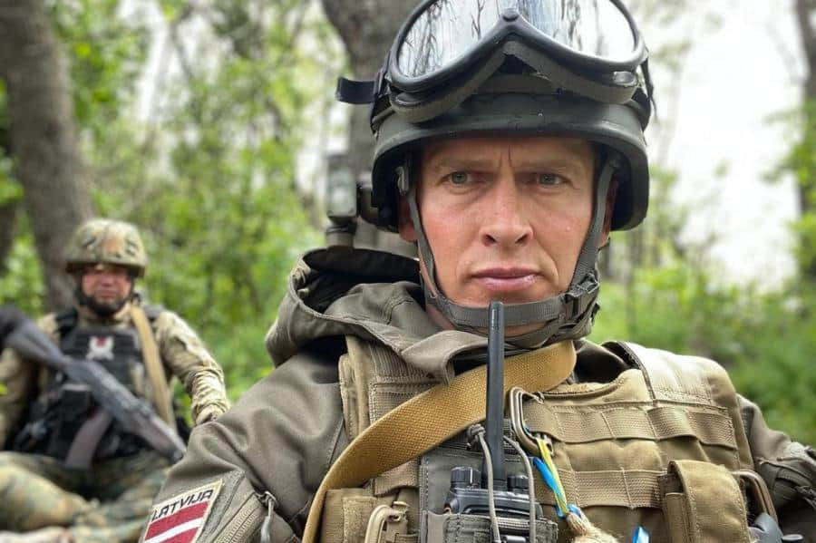 Rusia l-a anunțat în căutare pe un fost deputat leton care luptă pentru Ucraina.
