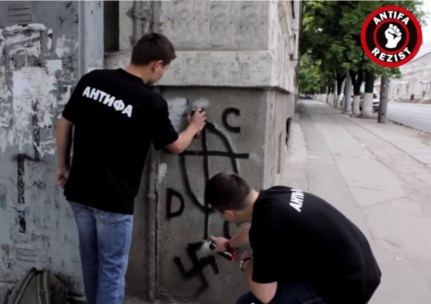 Liberalii au mai vorbit și despre importanța scrutinului de pe 30 noiembrie și i-au îndemnat pe cetățeni să opteze pentru vectorul proeuropean al țării.