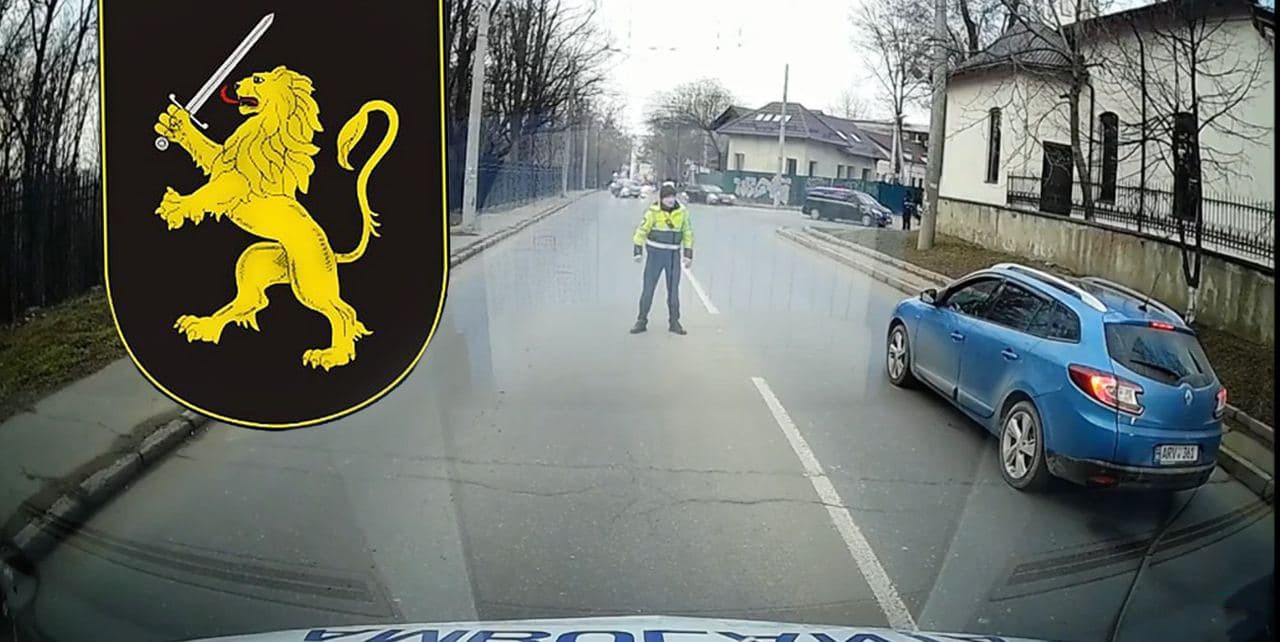 Полиция о случае со скорой: Правительственная колонна уже пересекала перекресток.