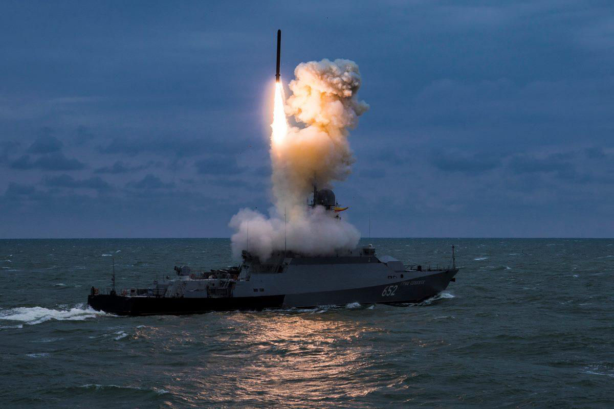 Украина: Россия разместила в Черном море пять кораблей с "Калибрами".