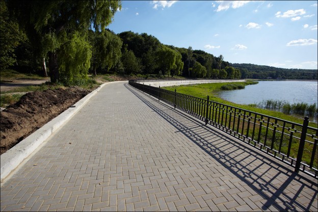 În Parcul „Valea Morilor” din Capitală va fi amenajat un traseu cu o lungime de trei kilometri pentru a încuraja persoanele de toate vârstele să facă mișcare.