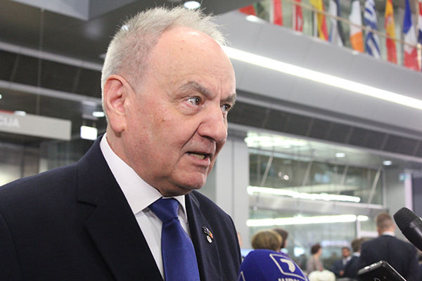 Nicolae Timofti crede că nereuşita Republicii Moldova de a depune anul acesta cererea de aderare la Uniunea Europeană este legată de conflictul din Ucraina.
