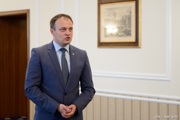 Andrian Candu, va discuta cu viceprim-ministrul Federaţiei Ruse, Dmitri Rogozin, despre sancţiunile impuse de Moscova.