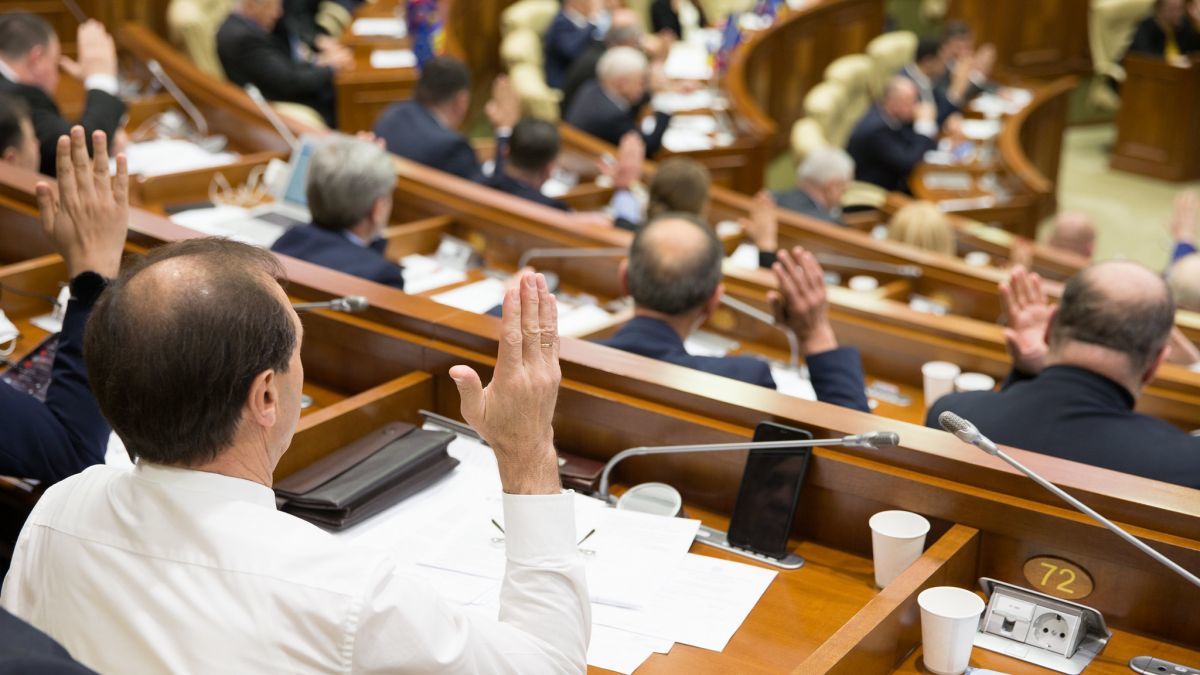 Учителям, работающим по индивидуальному договору, предоставят отпуск.