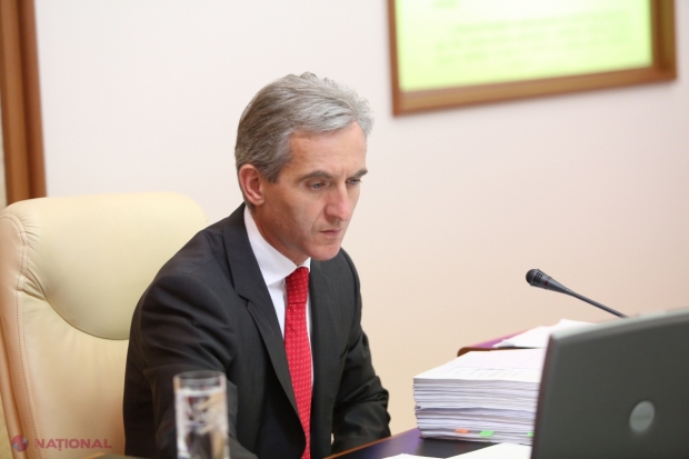 Amintim că, joia trecută, Guvernul și-a asumat răspunderea politică pe un nou pachet de legi.