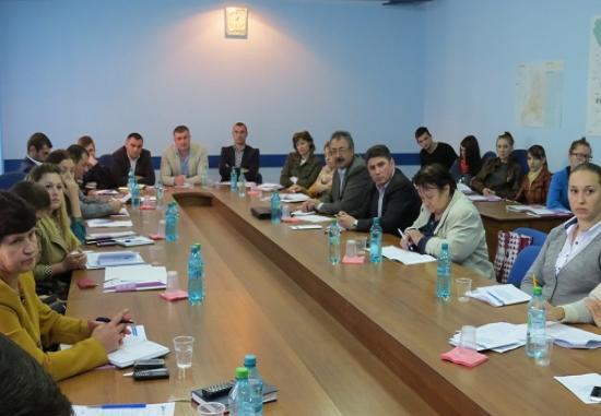 Niciun partid politic înregistrat în cursa pentru alegerile din 30 noiembrie nu a raportat pînă în prezent cheltuielile de transport, cele legate de locațiunea încăperilor, organizarea concertelor sau remunerarea voluntarilor.