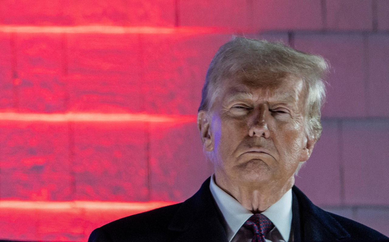 Washington Post: Dușmanii lui Trump își fac bagajele și își cumpără arme.