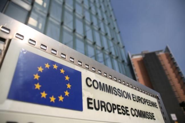 ЕС обусловил выделение 100 млн. евро Молдове созранением многопартийной системы.