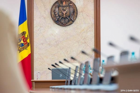 Astăzi, la şedinţa Executivului au fost numiţi în funcţie doi viceminiştri.