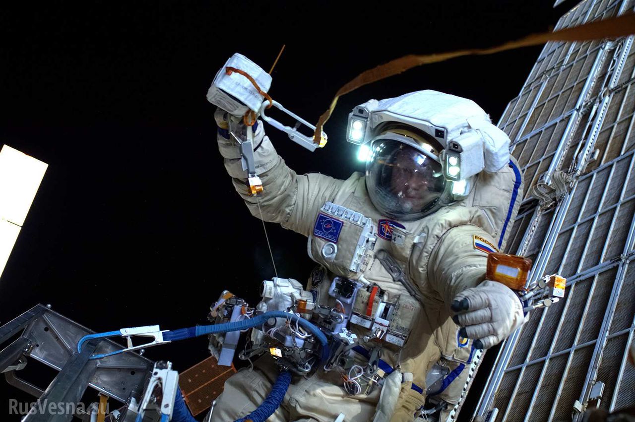 NASA перенесло выход астронавтов в космос с 29 января на середину февраля.