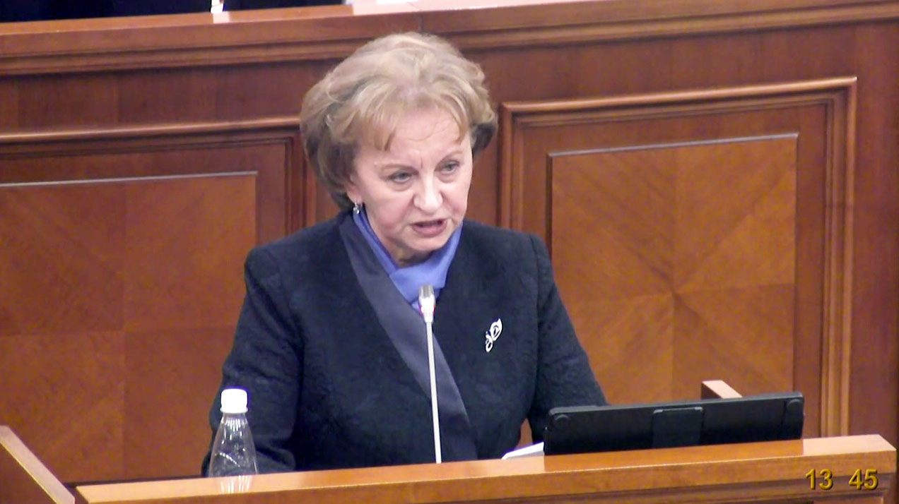 Спикер парламента РМ Зинаида Гречаный.