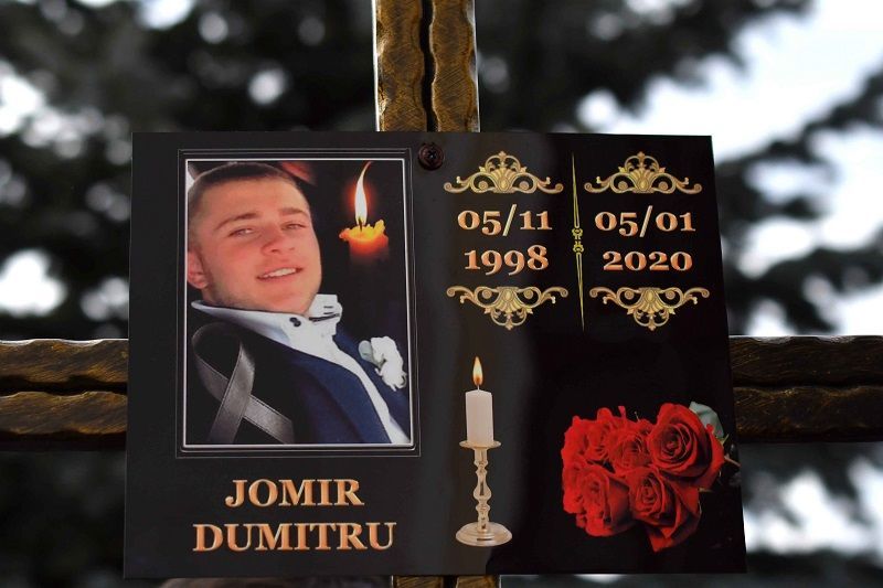 Драма парня, убитого в Костештах: Он ничего не мог позволить себе купить.