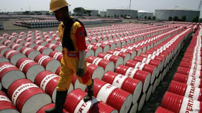 Иран достиг досанкционного уровня добычи нефти.