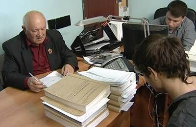 Пенсионеров смогут увольнять без объяснений.
