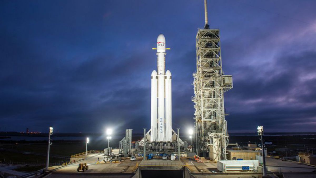 Elon Musk a dezvăluit cât a costat lansarea rachetei Falcon Heavy
