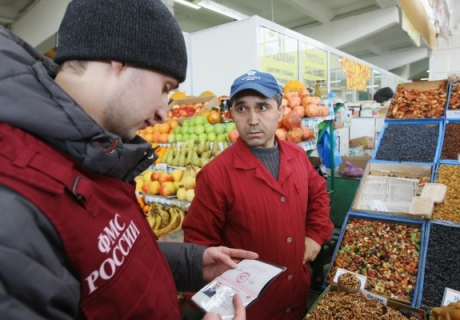 Однако некоторых запреты не пугают. Главное, чтобы документы были в порядке, уверены люди.