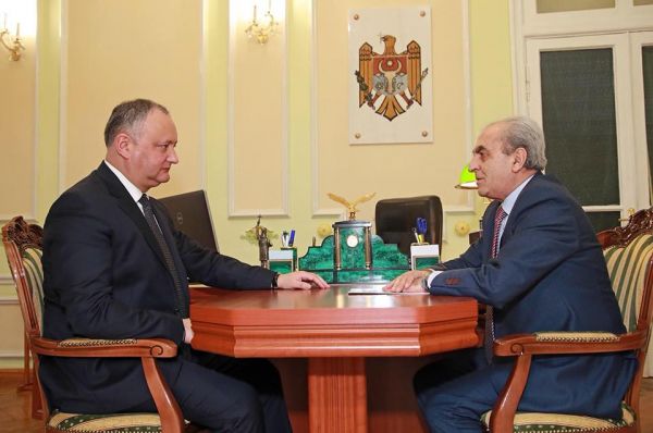 Preşedintele Moldovei va participa la Summitul Francofoniei, care va avea loc toamna, la Erevan.