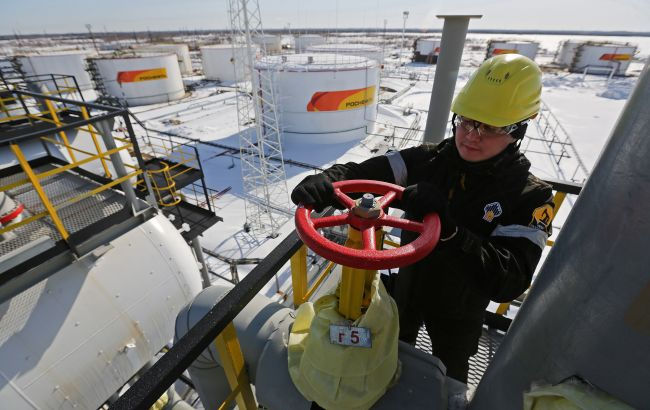 Индия в 10 раз увеличила импорт российской нефти.