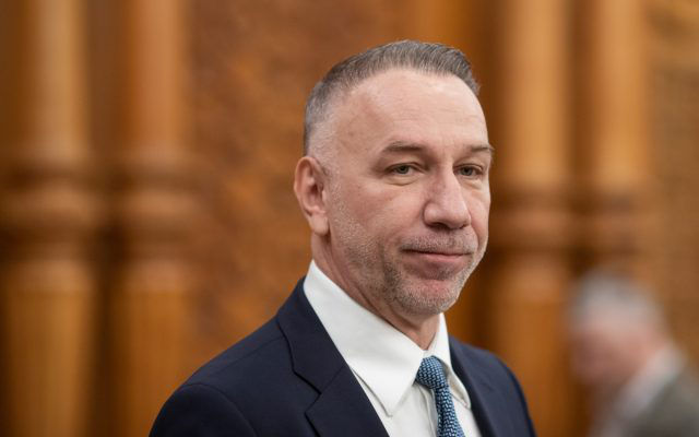 В Румынии кандидату на пост в КС пришлось объяснять низкие оценки на факультете.