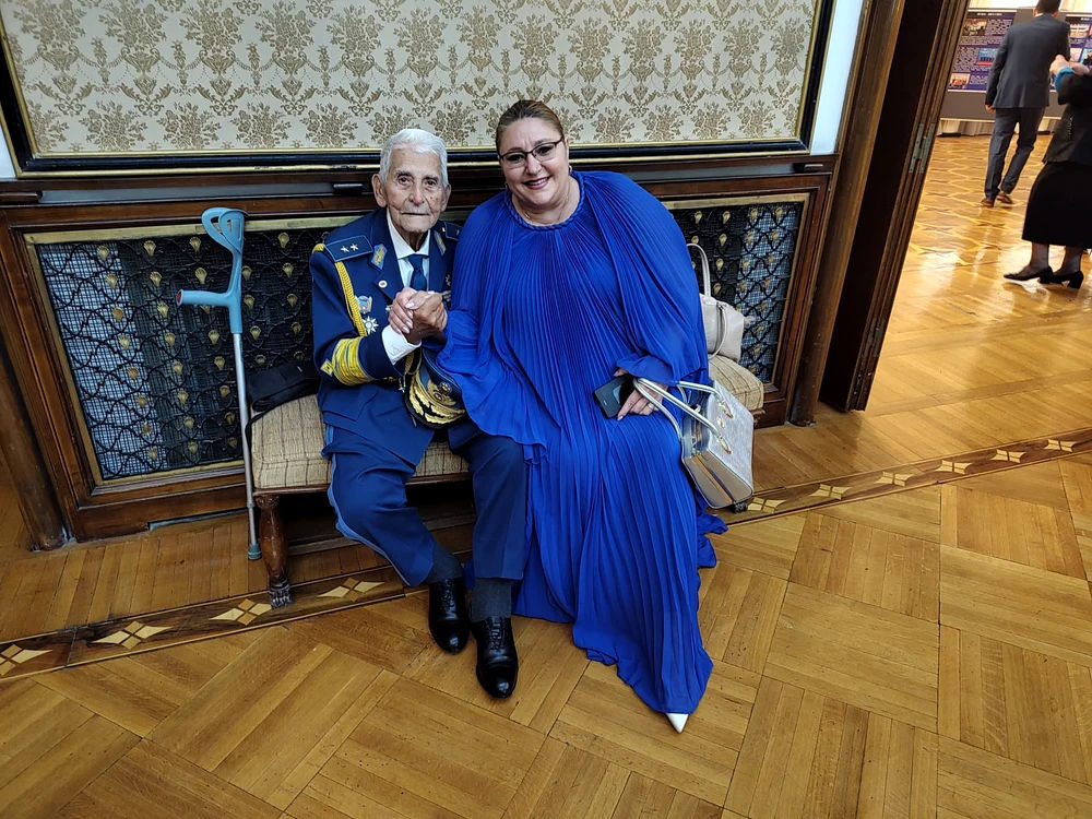 Șoșoacă, în vizită la Ambasada Rusiei de Ziua Națională a acestei țări: Ei nu vor ataca niciodată România.