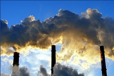 В Канаде вводят налог на выброс углекислого газа.